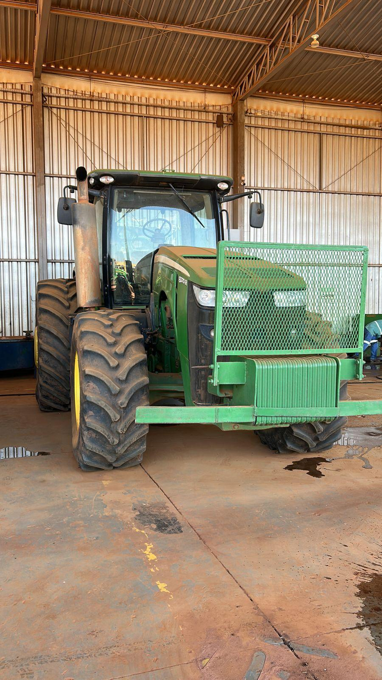 TRATOR JOHN DEERE 8270R 2017