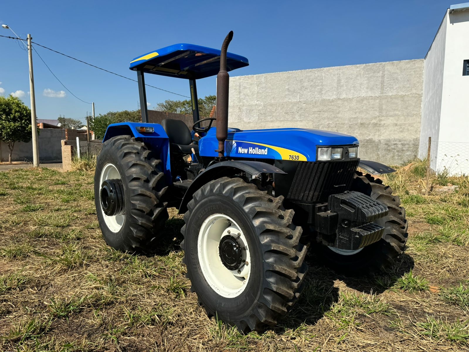 TRATOR NEW HOLLAND 7630 110CV 2012