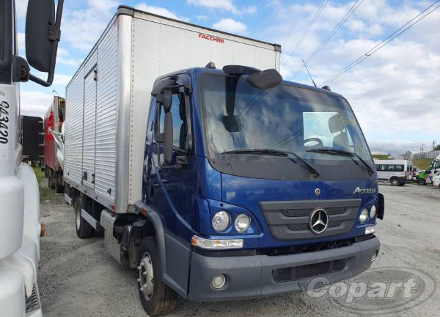 MERCEDES BENZ ACCELO 817 2024