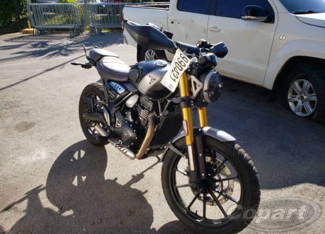SCRAMBLER 400 X 2025